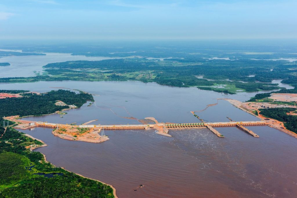 Hidrelétrica em floresta é um mau negócio