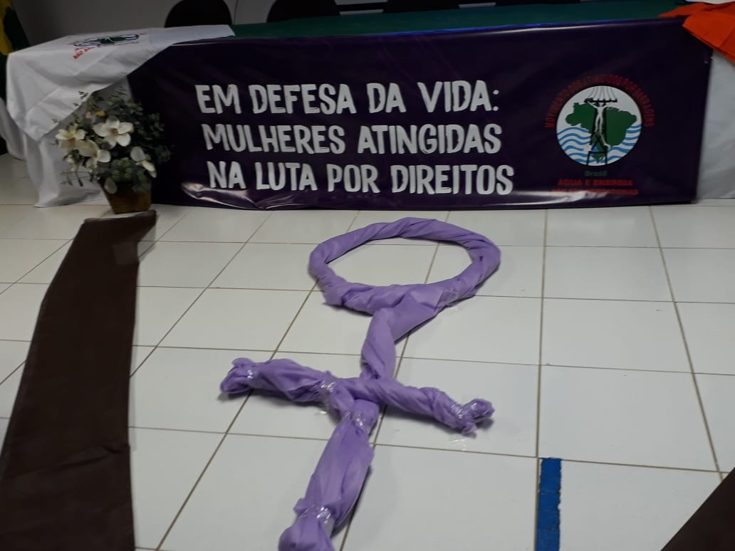 “Em defesa da vida: Mulheres atingidas na luta por direitos”